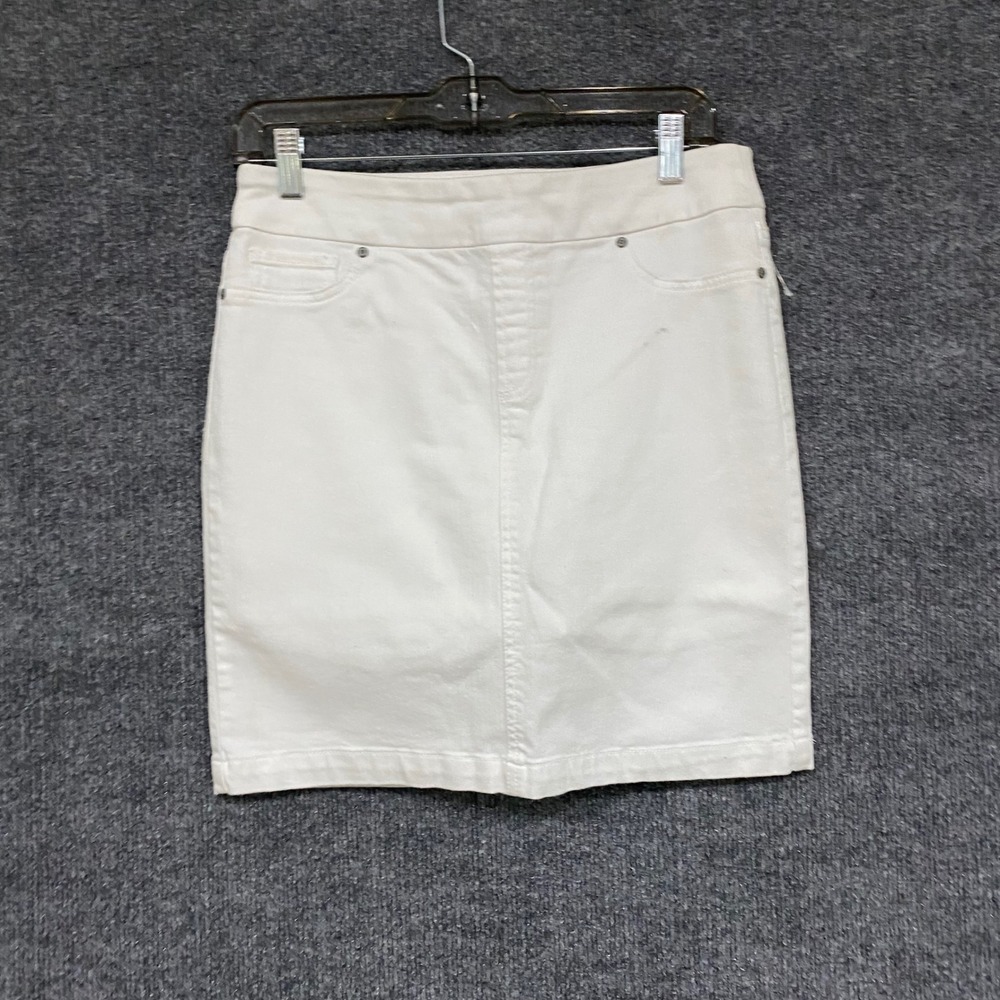 Chicos Size 00 White Denim Pull On Skort Stretch Mini Skirt Womens Size 2